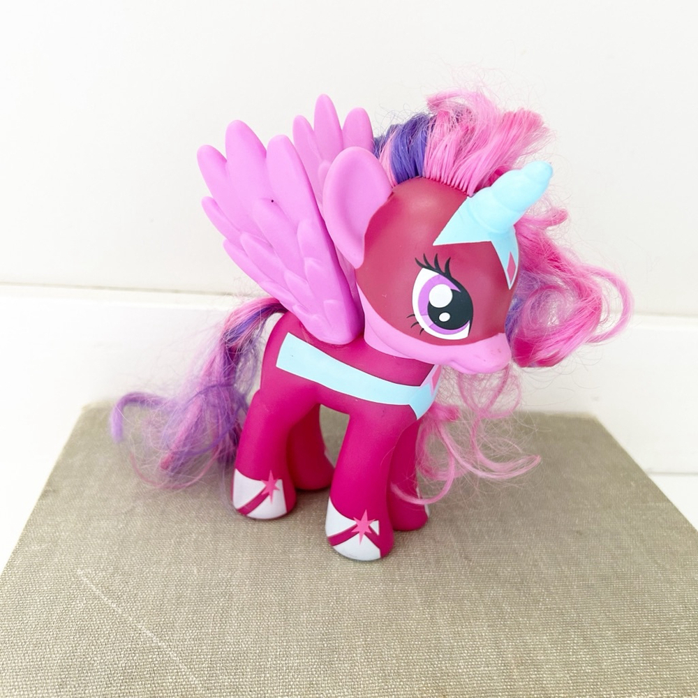 Hasbro 2010 G4 My Little Pony Power Pony Twilight Sparkle
